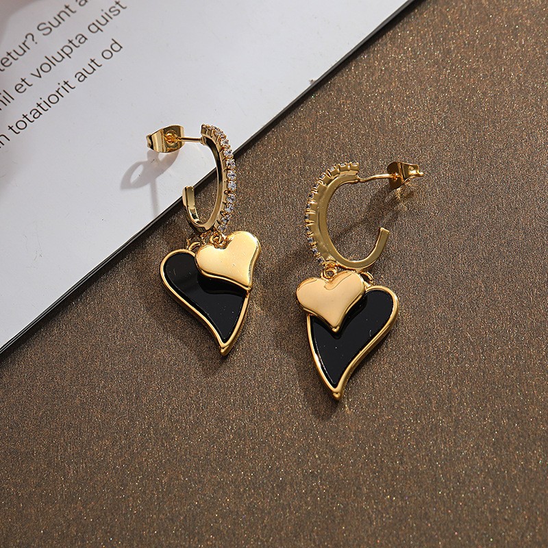 1 Pair Vacation Simple Style Curve Heart Shape Plating Inlay Metal Copper Brass Zircon Gold Plated Dangling Earrings display picture 4