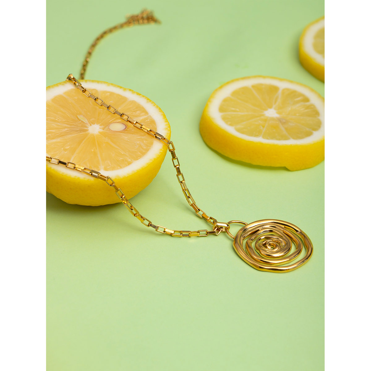 Edelstahl 304 18 Karat Vergoldet IG-Stil Basic Klassischer Stil Spiral- Halskette Mit Anhänger display picture 6