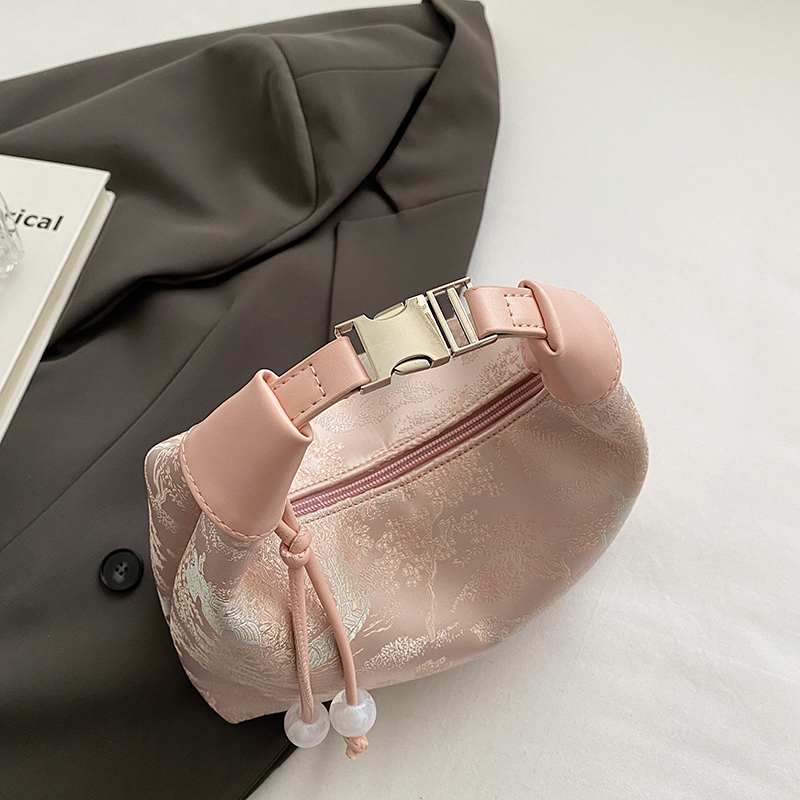 Women's Medium Cloth Solid Color Elegant Vintage Style Sewing Thread Zipper Handbag display picture 2