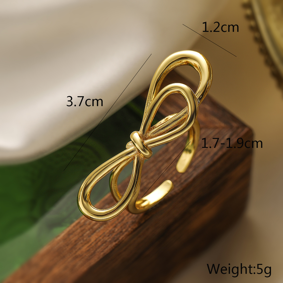 Kupfer 18 Karat Vergoldet Retro Einfacher Stil Pendeln Überzug Einfarbig Bogenknoten Offener Ring display picture 1
