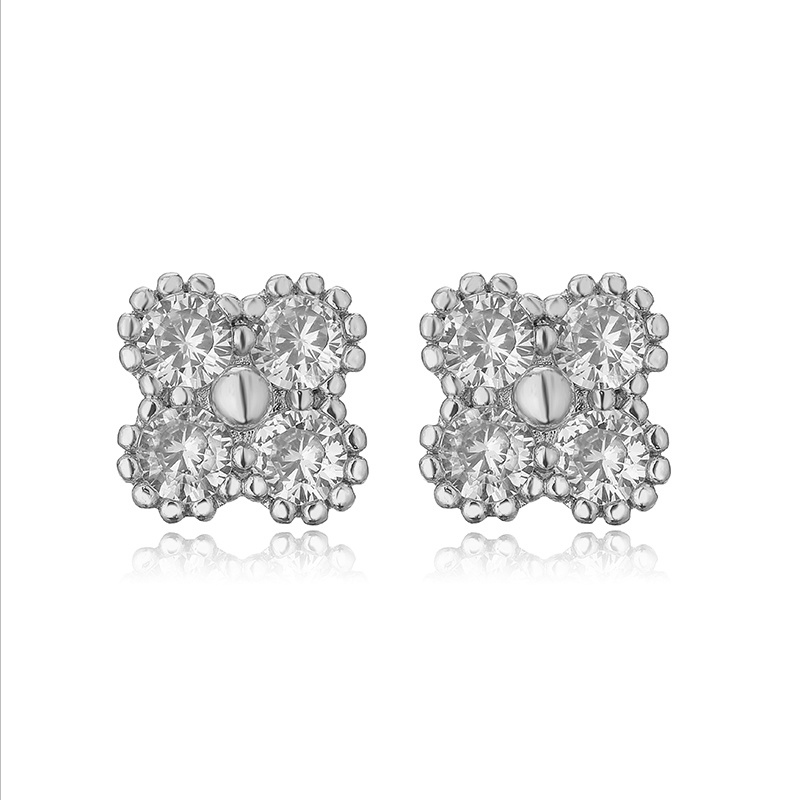 1 Pair Elegant Lady Modern Style Four Leaf Clover Square Plating Inlay Copper Rhinestones Zircon Ear Studs display picture 5