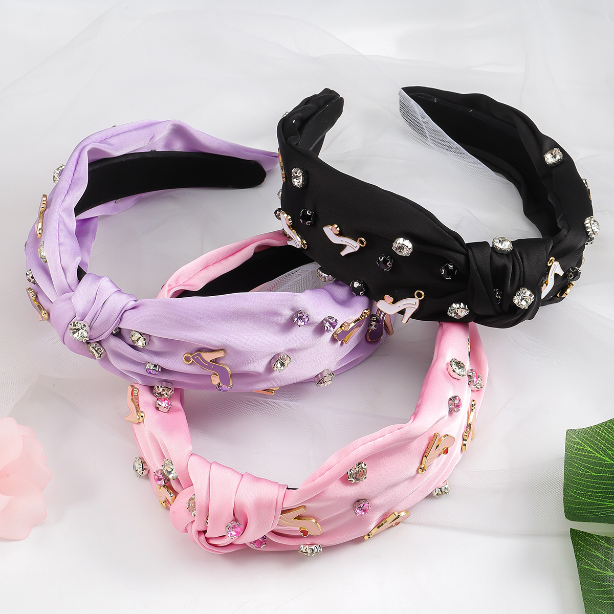 Women's Elegant Glam Color Block Alloy Plastic Fabric Braid Hair Band display picture 4