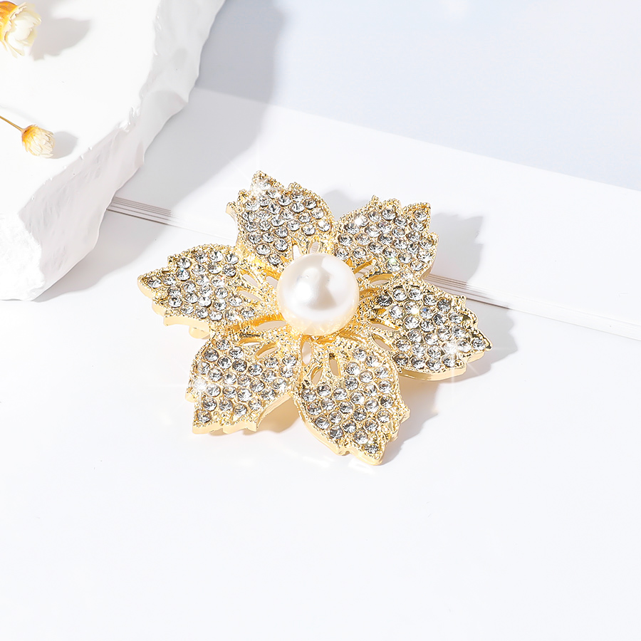 IG Style Sweet Flower Alloy Inlay Rhinestones Pearl Women's Brooches display picture 1