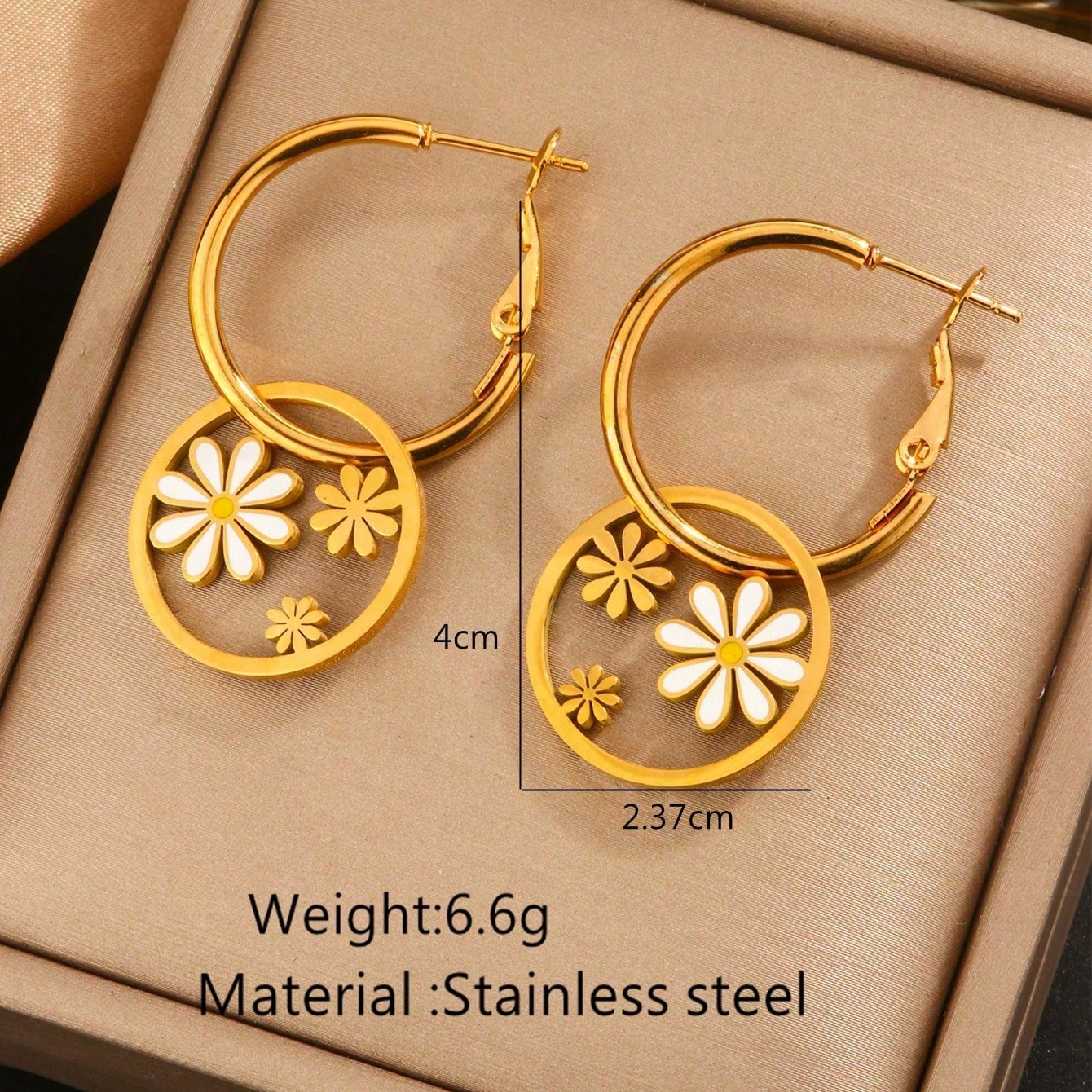1 Pair Simple Style Classic Style Animal Flower Butterfly Plating Carving 304 Stainless Steel 18K Gold Plated Drop Earrings display picture 7