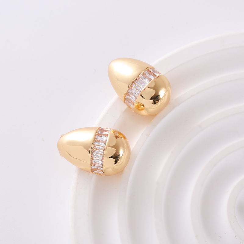 1 Pair Simple Style Classic Style Solid Color Plating Inlay Copper Zircon 18K Gold Plated Ear Studs display picture 19
