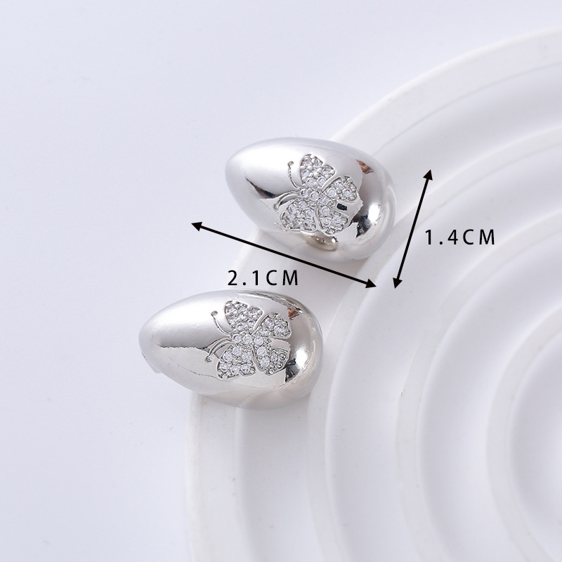 1 Pair Simple Style Classic Style Solid Color Plating Inlay Copper Zircon 18K Gold Plated Ear Studs display picture 2