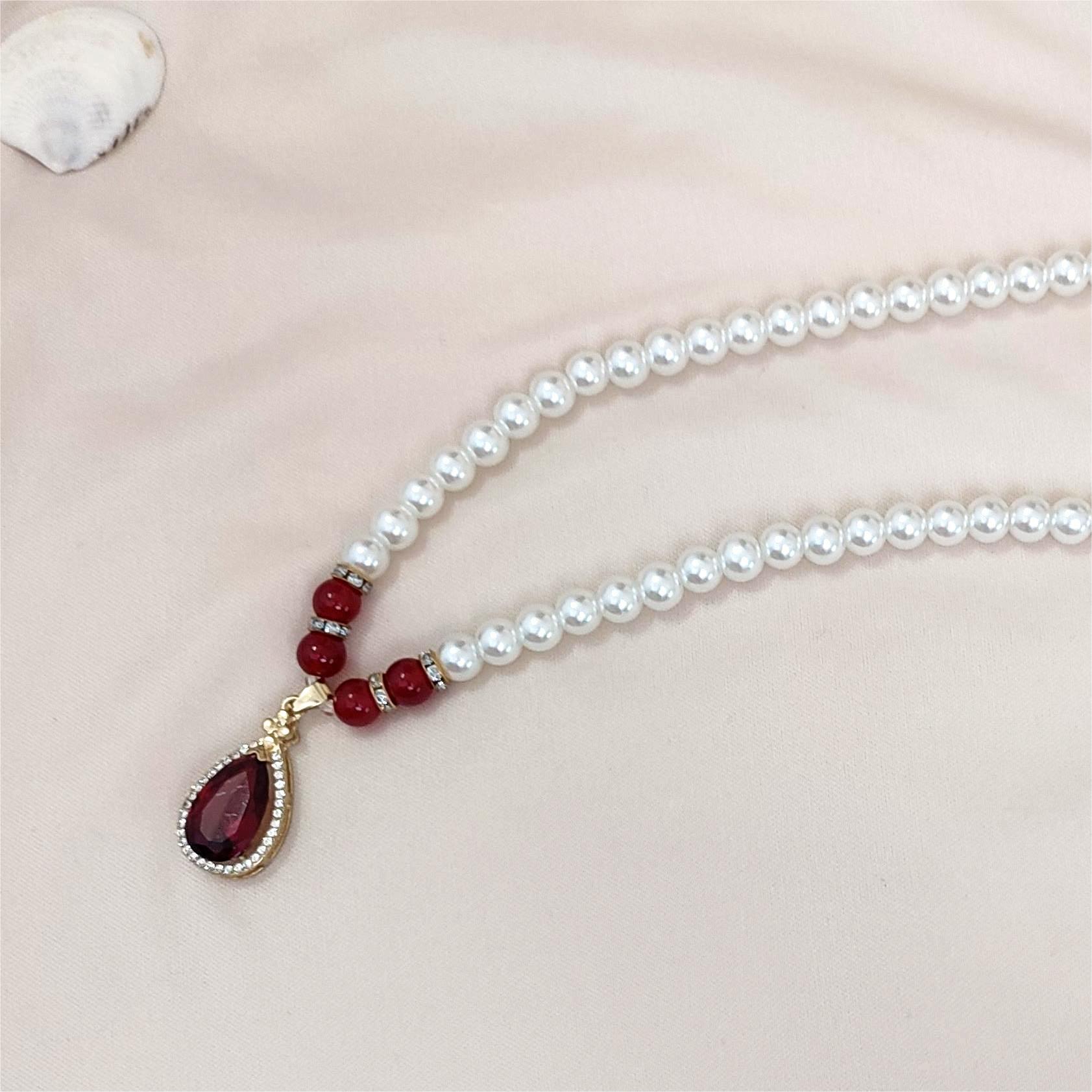 Wholesale Jewelry Classical Romantic Water Droplets Alloy Rhinestones Beaded Inlay Pendant Necklace display picture 1