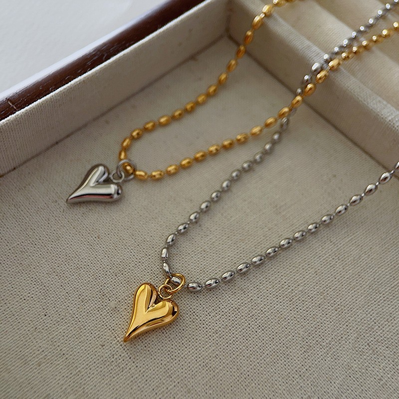 304 Stainless Steel Titanium Steel 18K Gold Plated Basic Modern Style Classic Style Heart Shape Pendant Necklace display picture 5