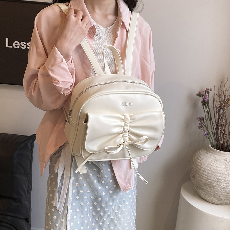 Medium Waterproof Solid Color Casual Shopping Women's Backpack display picture 12