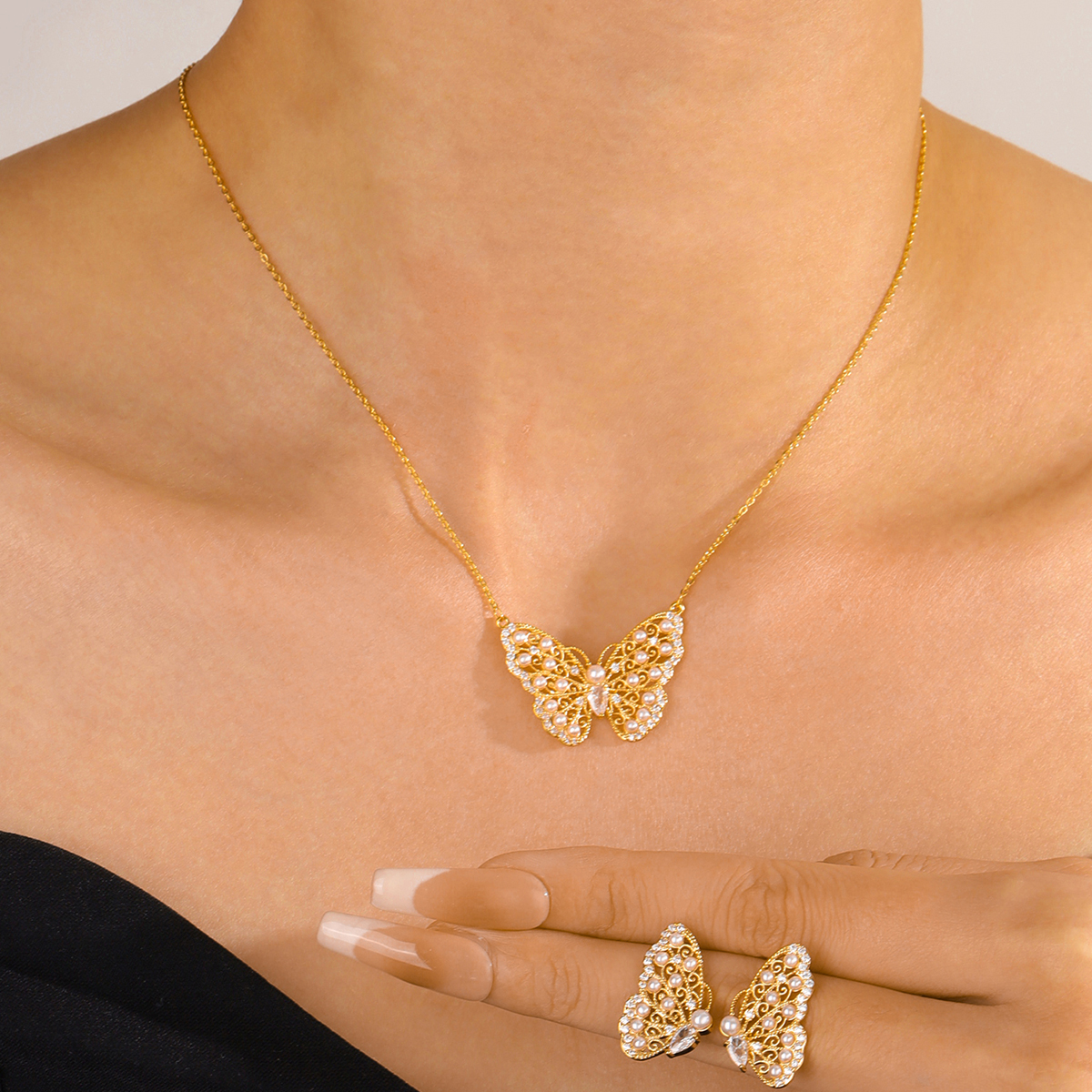 Cobre Chapados en oro de 18k Elegante Señora Nupcial Embutido Mariposa Circón Aretes Collar display picture 2