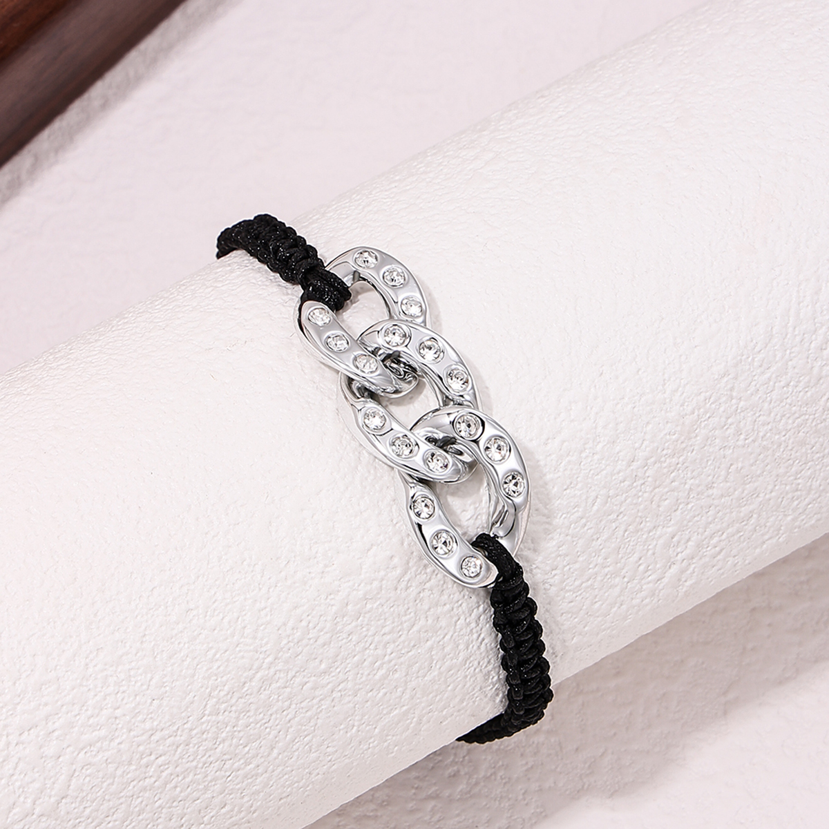 Simple Style Commute Geometric Plastic Rope Hollow Out Inlay Rhinestones Women's Drawstring Bracelets display picture 6