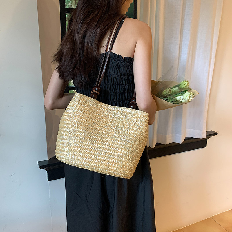 Women's Medium Straw Solid Color Vacation Beach Open Beach Bag display picture 2