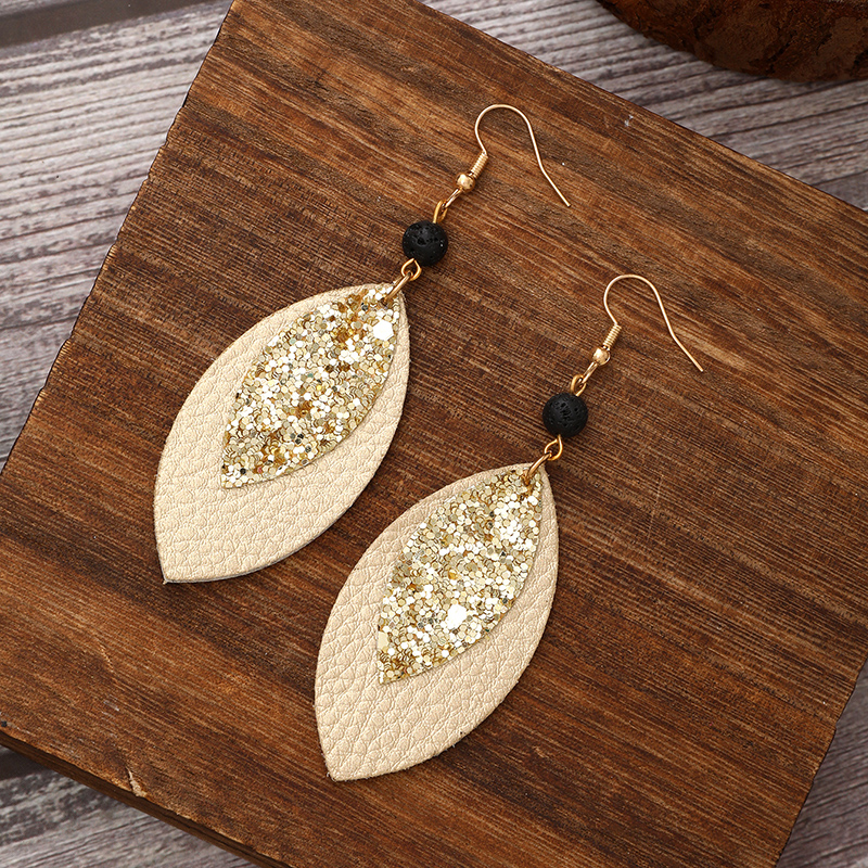 1 Pair Casual Simple Style Commute Leaves Sequins Pu Leather Drop Earrings display picture 3