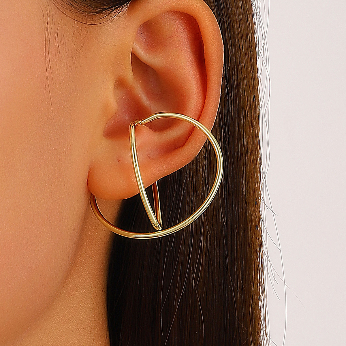1 Pair Simple Style Solid Color Plating Alloy Gold Plated Silver Plated Ear Cuffs display picture 4