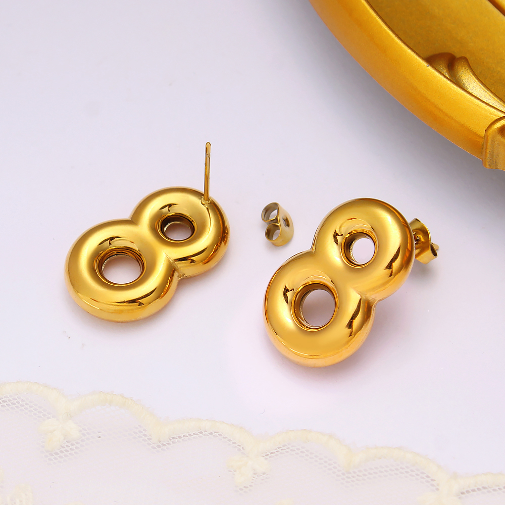 1 Pair Modern Style Simple Style Infinity 304 Stainless Steel 18K Gold Plated Ear Studs display picture 5