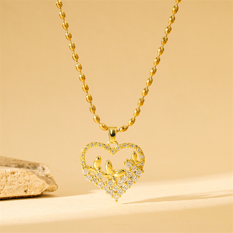 201 Stainless Steel Brass 18K Gold Plated Simple Style Classic Style Plating Inlay Heart Shape Zircon Pendant Necklace display picture 2
