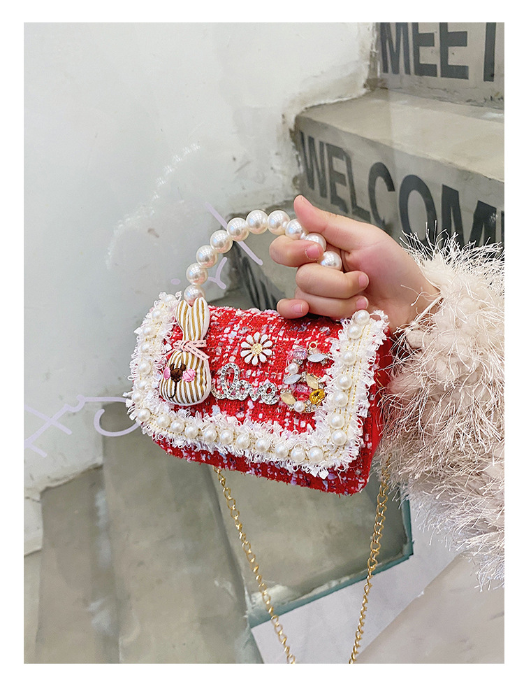 Mädchen Klein Wolle Einfarbig Elegant Süß Perlen Diamanten Magnetschnalle Quadratische Tasche display picture 7