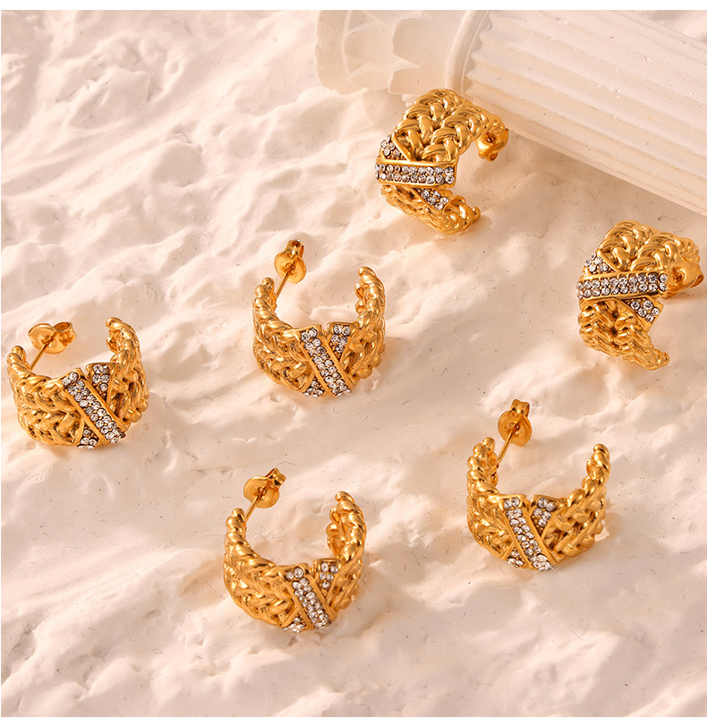 1 Pair Casual Elegant Simple Style C Shape Chain Inlay Titanium Steel Rhinestones 18K Gold Plated Ear Studs display picture 4