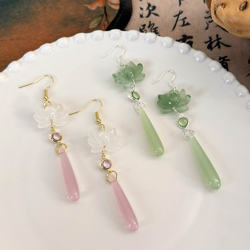 1 Pair Simple Style Classic Style Color Block Inlay Resin Opal Drop Earrings display picture 6