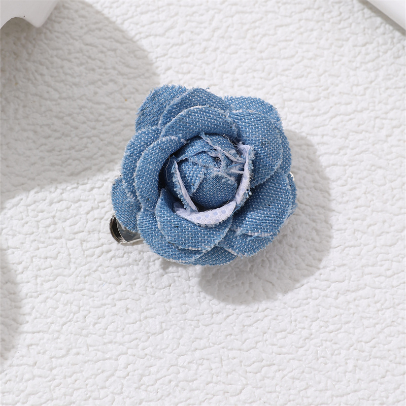 Elegant Modern Style Korean Style Flower Artificial Flower Women's Brooches display picture 13