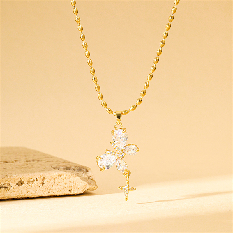201 Stainless Steel Brass 18K Gold Plated Sweet Simple Style Classic Style Plating Inlay Heart Shape Flower Butterfly Zircon Pendant Necklace display picture 29