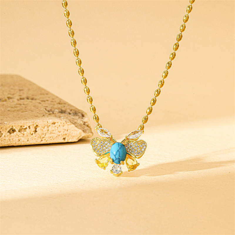 201 Stainless Steel Brass 18K Gold Plated Sweet Simple Style Classic Style Plating Inlay Heart Shape Flower Butterfly Zircon Pendant Necklace display picture 37