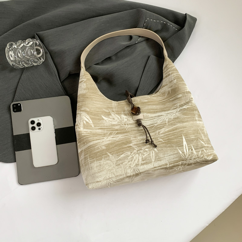 Women's Medium Cloth Solid Color Elegant Classic Style Sewing Thread Pillow Shape Zipper Shoulder Bag display picture 3