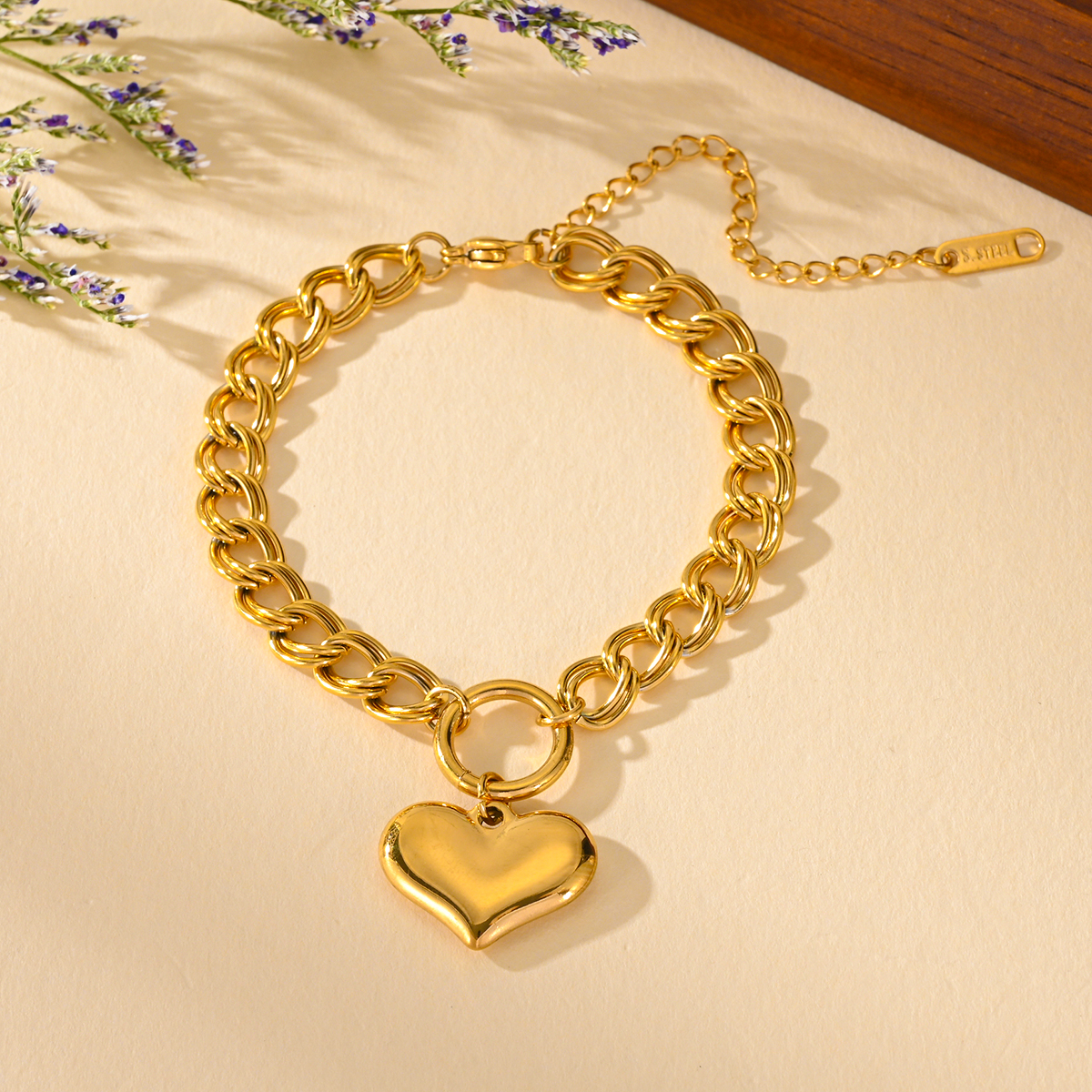 Titanium Steel Elegant Romantic Plating Heart Shape Bracelets display picture 3