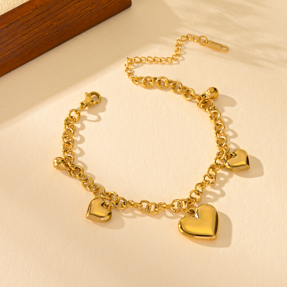 Titanium Steel Elegant Romantic Plating Heart Shape Bracelets display picture 2