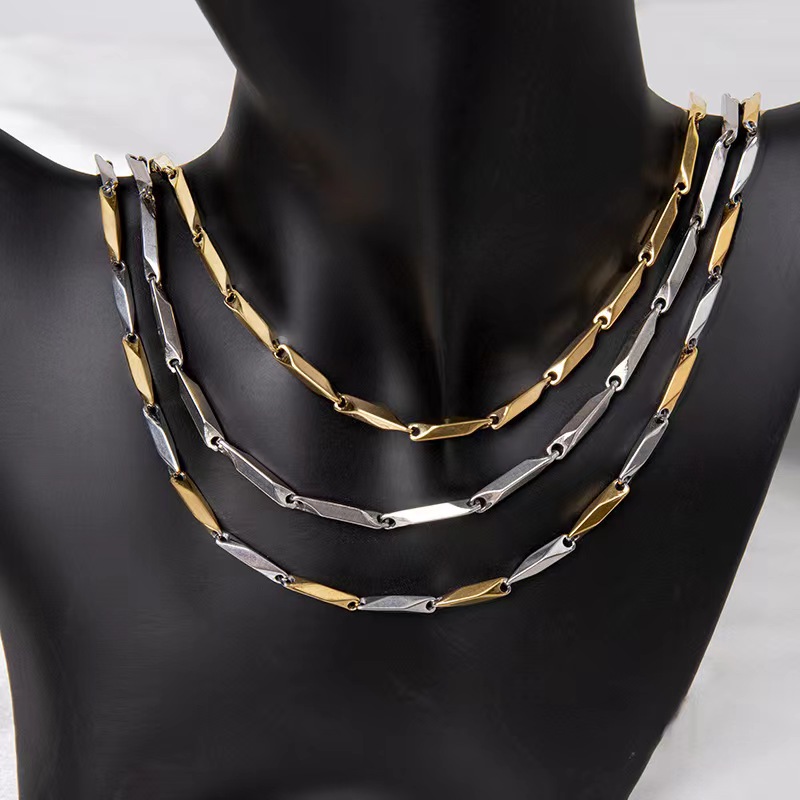 304 Stainless Steel 18K Gold Plated Basic Modern Style Classic Style Geometric Argyle Bracelets Necklace display picture 2