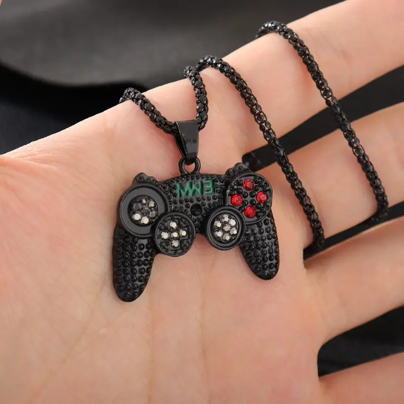 Großhandel Schmuck Hip Hop Punk Gamepad Edelstahl 304 Legierung Zinklegierung Strasssteine Vergoldet Inlay Halskette Mit Anhänger display picture 5