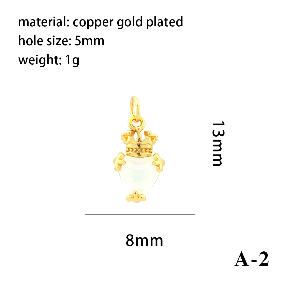 1 Pieza 15x15mm 8x13mm Cobre Cristal Artificial Circón Chapados en oro de 18k Forma De Corazón Corona Rombo Pulido Colgante display picture 8