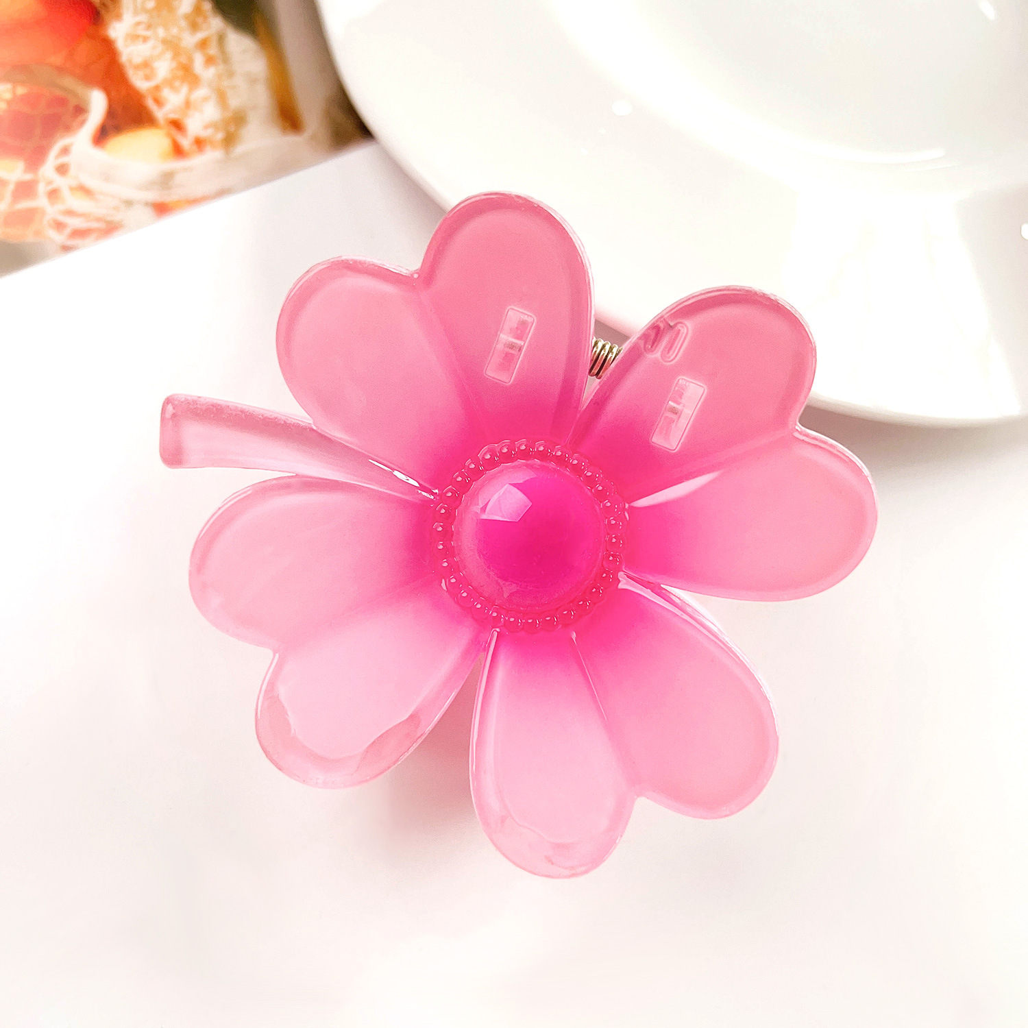 Women's IG Style Sweet Flower Plastic Hollow Out Hair Claws display picture 7