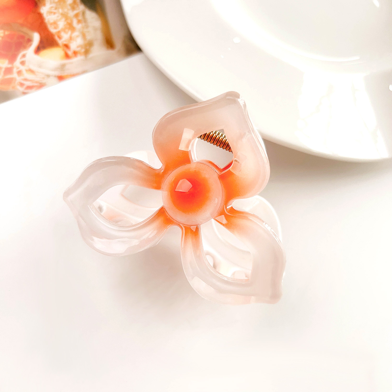 Women's IG Style Sweet Flower Plastic Hollow Out Hair Claws display picture 18