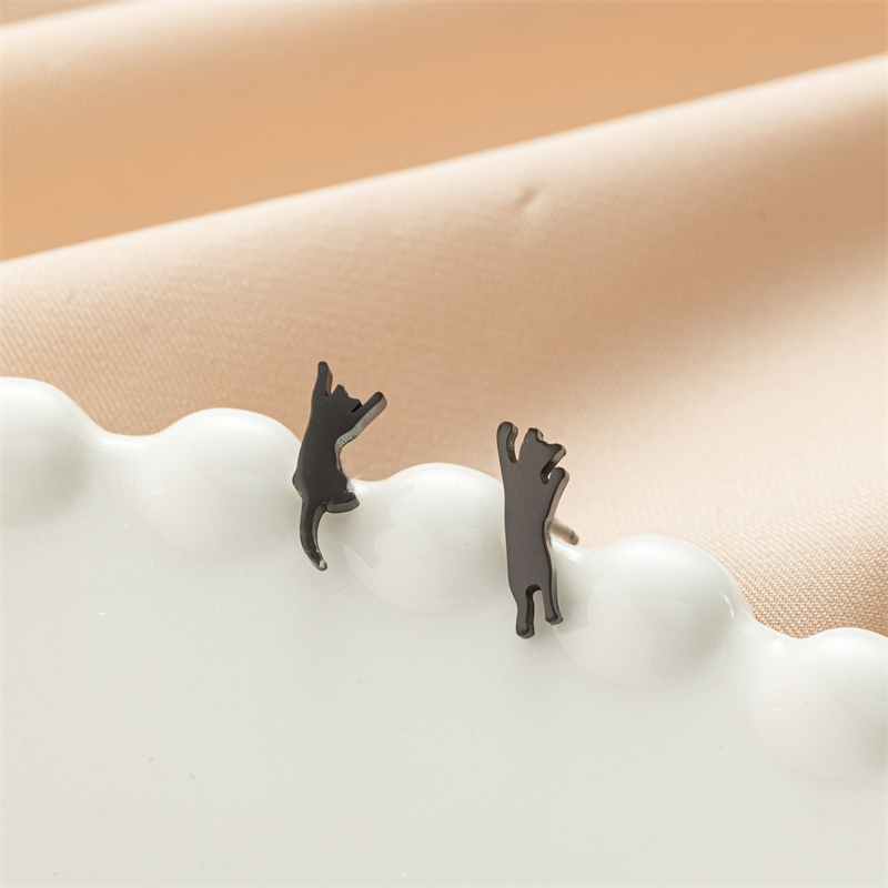 1 Pair Cute Basic Sweet Animal Cat Polishing Plating 304 Stainless Steel 18K Gold Plated Ear Studs display picture 2
