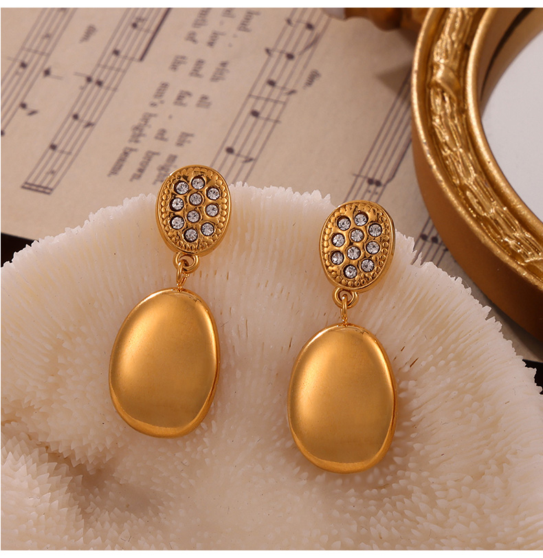 1 Pair Casual Simple Style Round Oval Plating Inlay Titanium Steel Rhinestones 18K Gold Plated Drop Earrings display picture 3