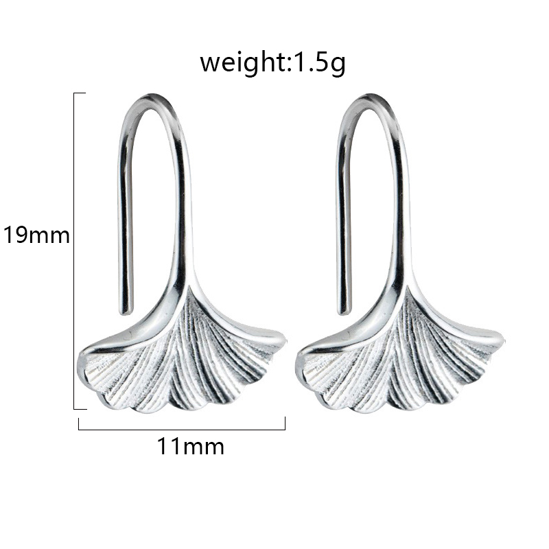 1 Pair Sweet Simple Style Ginkgo Leaf Polishing Sterling Silver White Gold Plated Earrings display picture 6