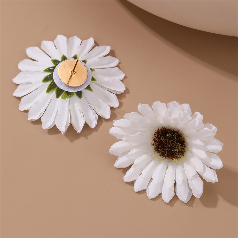 1 Pair Cute Sweet Flower Cloth Ear Studs display picture 9