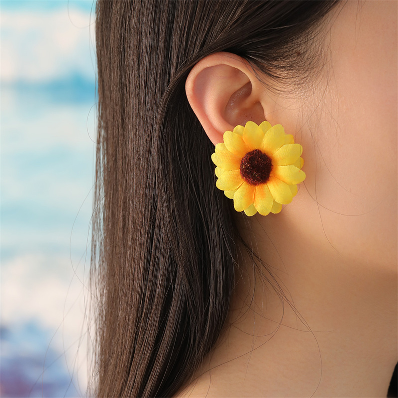 1 Pair Cute Sweet Flower Cloth Ear Studs display picture 31