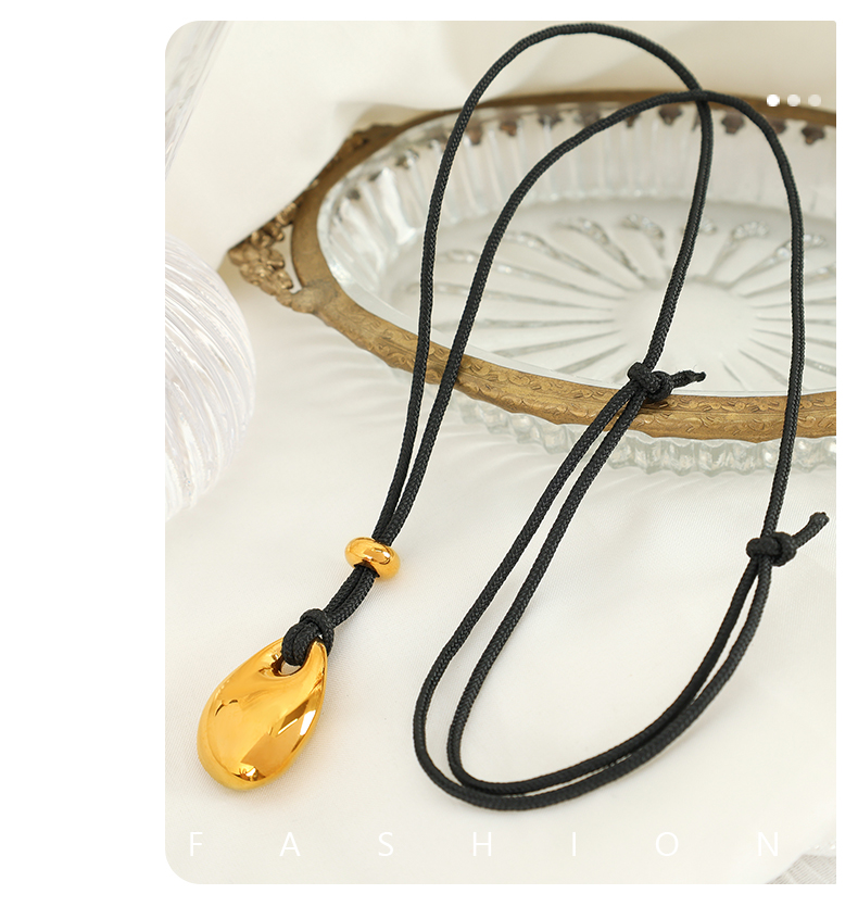 Titan Stahl 18 Karat Vergoldet Elegant Dame Klassischer Stil Überzug Irregulär Geometrisch Wassertropfen Ohrringe Halskette display picture 6