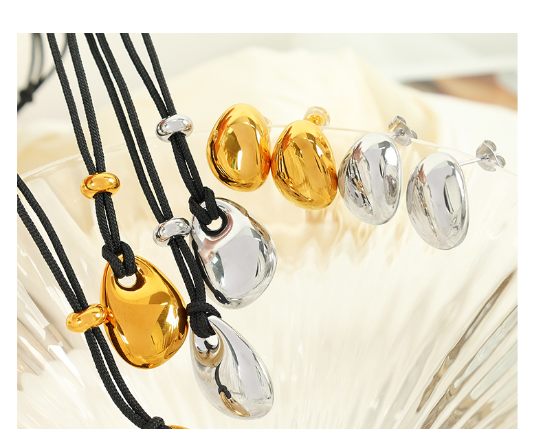 Titan Stahl 18 Karat Vergoldet Elegant Dame Klassischer Stil Überzug Irregulär Geometrisch Wassertropfen Ohrringe Halskette display picture 11
