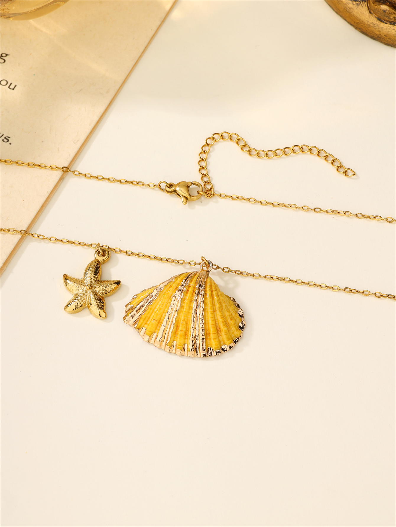304 Stainless Steel 18K Gold Plated Casual Beach Starfish Shell Pendant Necklace display picture 8