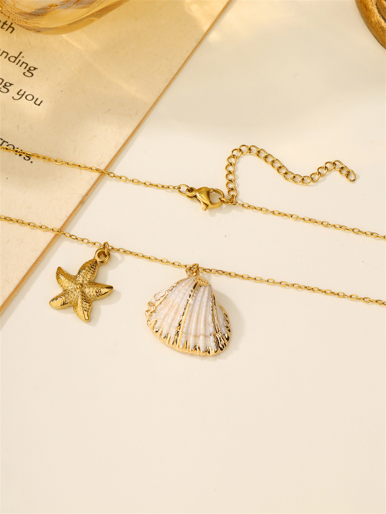 304 Stainless Steel 18K Gold Plated Casual Beach Starfish Shell Pendant Necklace display picture 9