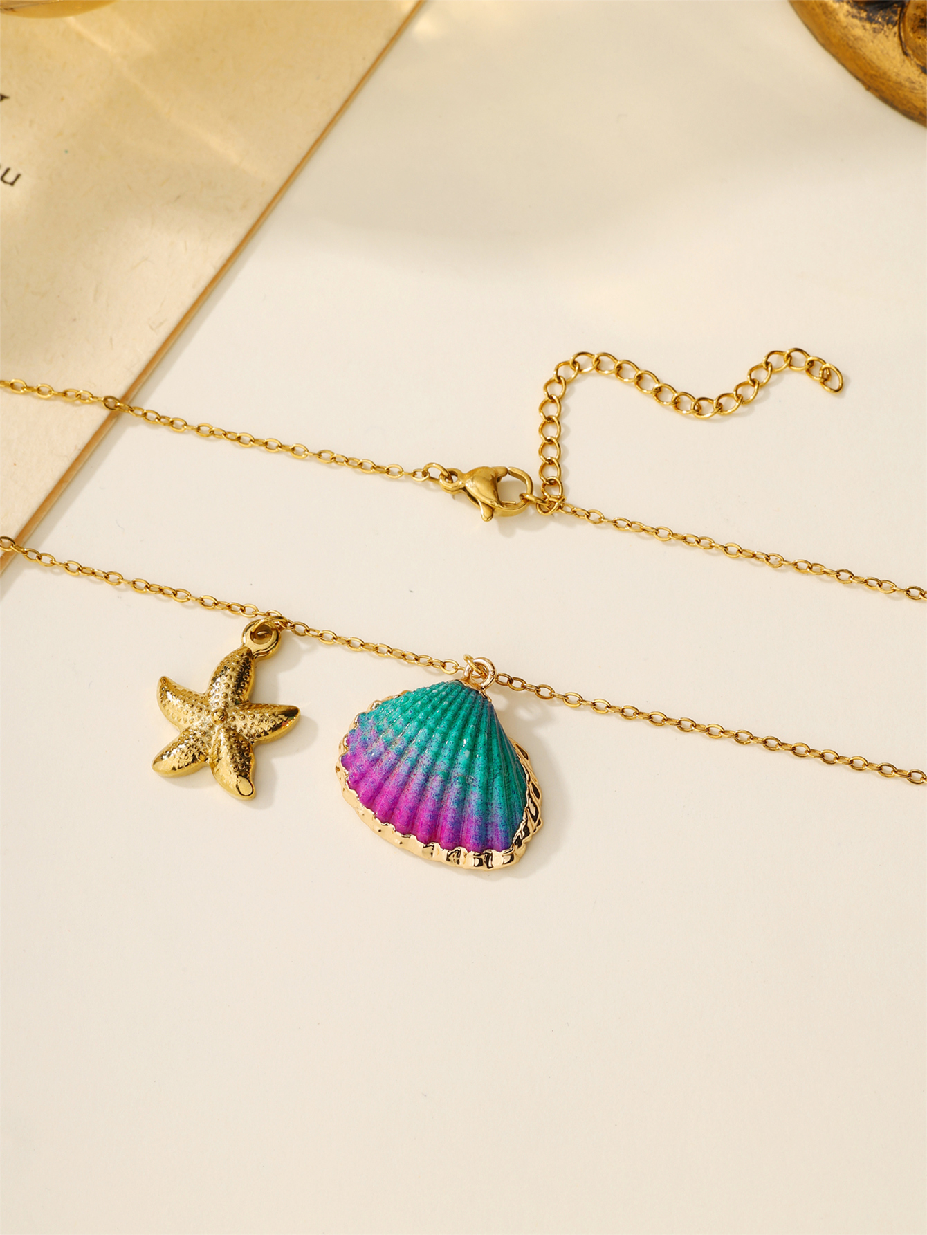 304 Stainless Steel 18K Gold Plated Casual Beach Starfish Shell Pendant Necklace display picture 10