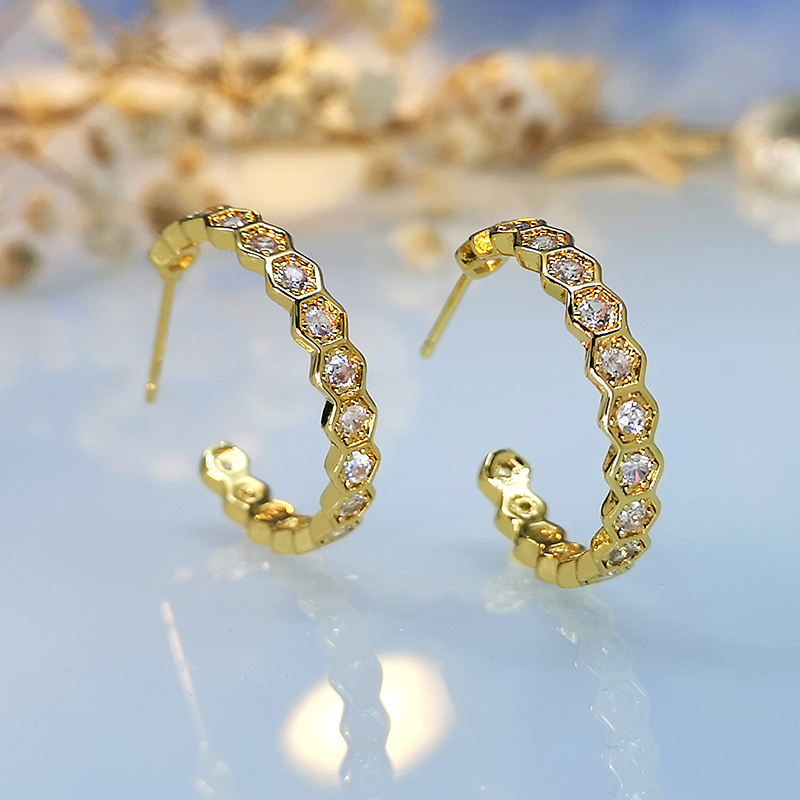 1 Pair Simple Style Classic Style Solid Color Plating Inlay Copper Zircon 18K Gold Plated Ear Studs display picture 3