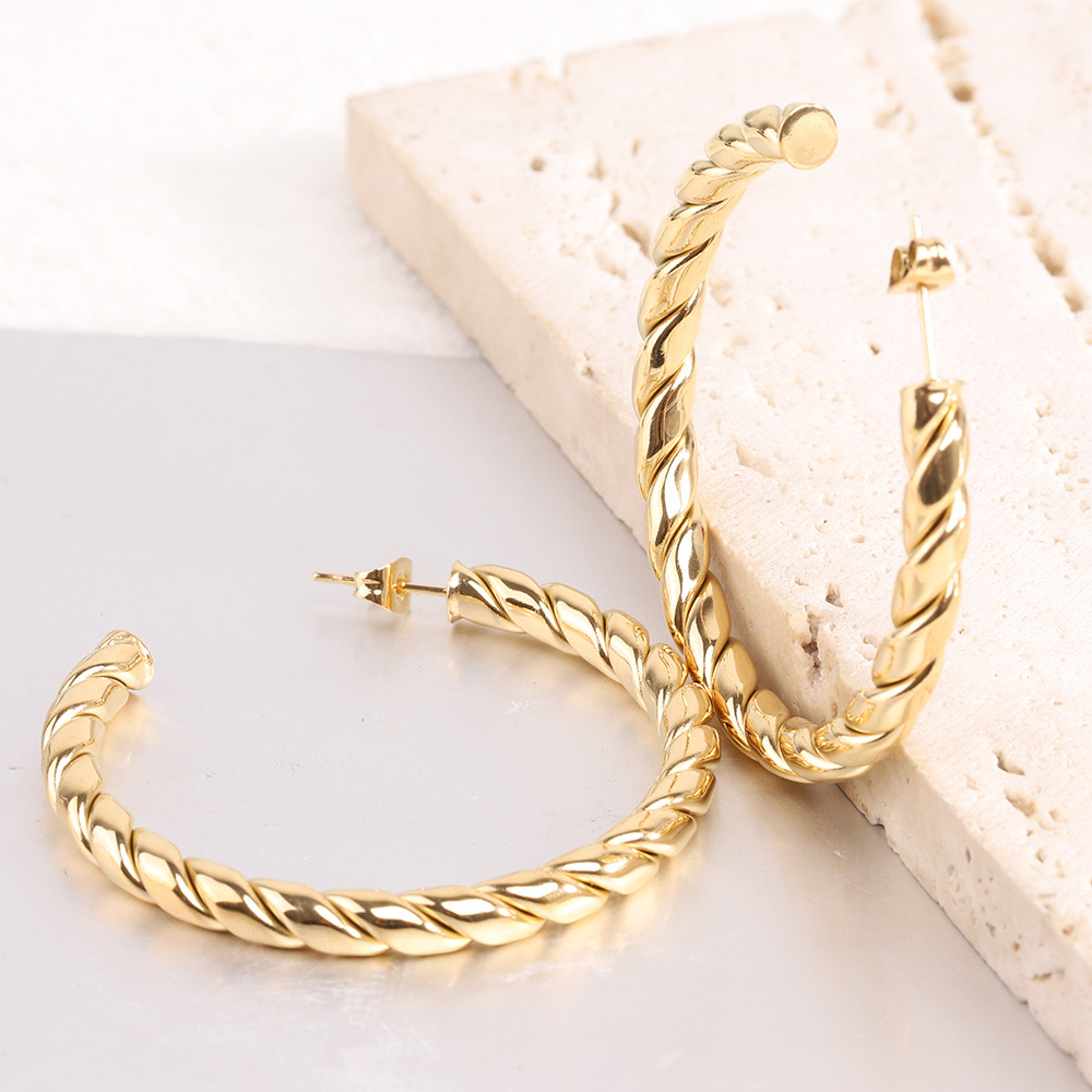 1 Paar Luxuriös Einfacher Stil Gewinde 201 Edelstahl Vergoldet Ohrringe display picture 2