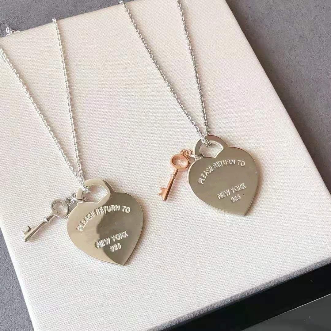 Streetwear Heart Shape Key Titanium Steel Pendant Necklace display picture 2