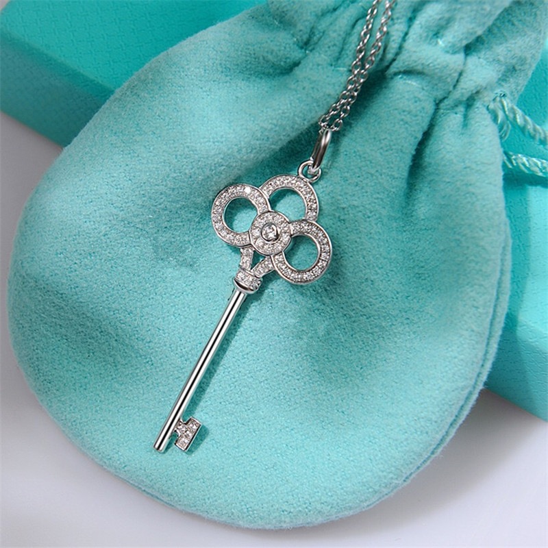 Vintage Style Key Copper 18k Gold Plated Zircon Pendant Necklace In Bulk display picture 1