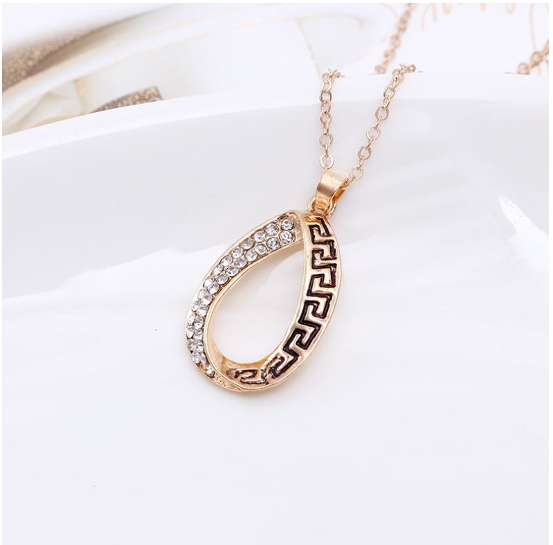 Fashion Geometric Alloy Hollow Out Artificial Rhinestones Earrings Necklace 1 Set display picture 3