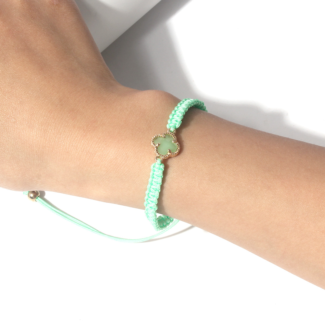 Sweet Four Leaf Clover Alloy Drawstring Knitting Crystal Women's Bracelets display picture 9